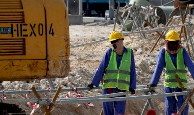 نيويورك تايمز: الاقتصاد القطري لن يصمد طويلاً.. والدوحة لن تستطيع سداد رواتب موظفيها