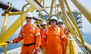 بلومبرج: قطر للبترول تضحي بموظفيها لتنفيذ المشروعات التوسعية