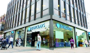 فايننشال تايمز: محاكمات باركليز تكشف تفاصيل جديدة في صفقة قطر