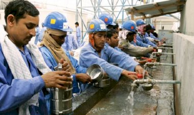 الجارديان : قطر أحدث نموذج للعبودية بالعصر الحديث