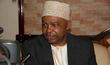 سارق المساعدات الإنسانية لجزر القمر.. من هو 