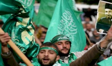 كيف استغل الإعلام الإخواني قرارات الحديد والصلب لتشويه الدولة المصرية؟