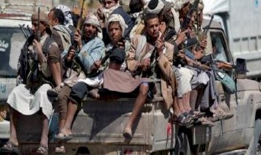 لتنفيذ خططهم في اليمن.. كيف يُجند الحوثي أطفالا في جبهات القتال عبر حيلة البسملة؟