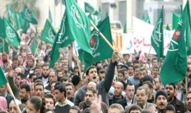 الصراعات تشتعل.. مشاهد الانقسامات تُفشل خطط تنظيم الإخوان وأذرعه بالمنطقة