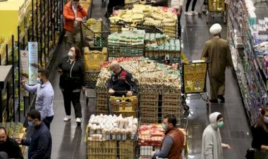 شبح المجاعة يخيم على لبنان