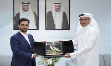 ما أهداف زيارة وزير الاتصالات الإيراني للدوحة؟