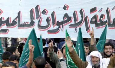 الإخوان.. تاريخ من العنف والإرهاب ونشر الفتن في مصر