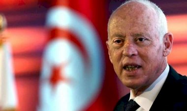 قيس سعيد: حركة النهضة تتآمر مع دول أجنبية ضد تونس.. ما علاقة الدوحة وأنقرة؟