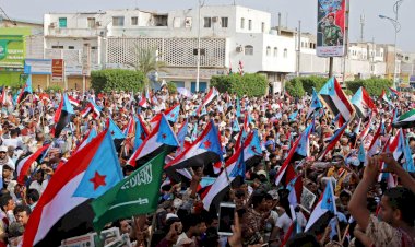 محاولات إخوانية لإخراج تظاهرات المكلا عن سلميتها ونشر مخطط الفوضى