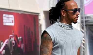 الأسوأ عالميا.. بطل العالم للفورمولا يطالب بالتحقيق بانتهاكات الدوحة لحقوق الإنسان