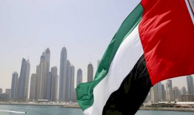 العطلة يومان ونصف.. دولة الإمارات تعتمد نظاما جديدا للعمل الأسبوعي