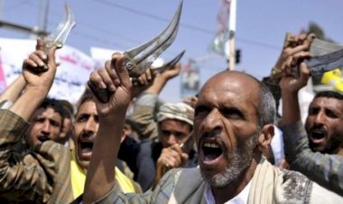 انتقادات لإدارة بايدن بسبب التراجع عن تصنيف الحوثي منظمة إرهابية