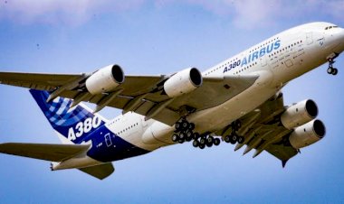 تصاعد الخلاف بين قطر وإيرباص.. شركة الطائرات العالمية تلغي طلب الدوحة لشراء 50 طائرة