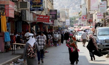 رمضان وإرهاب الحوثي.. اليمنيون يستغيثون: نتسوّل لإطعام أطفالنا