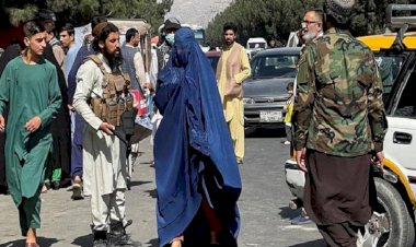 سيناريو التسعينيات.. طالبان تفرض البرقع وزي النساء الموحد في أفغانستان