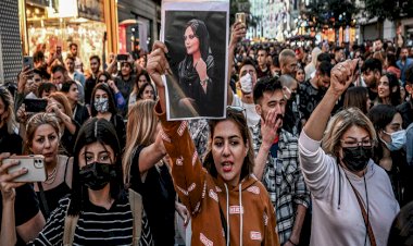 سي إن إن: الأمن الإيراني يستخدم القوة المفرطة لقمع طلاب الجامعات