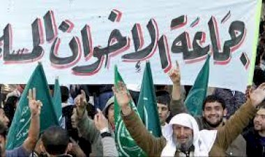 قيادي إخواني منشق: الفترة المقبلة ستكشف عن المزيد من الفضائح بين جبهات الإخوان