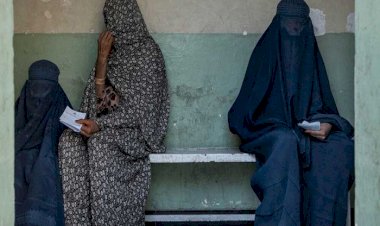 أزمة المنظمات غير الحكومية تكشف انقسامات وخلافات داخل حكومة طالبان.. ماذا يحدث؟