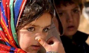 آلاف الإصابات بأمراض تنفسية.. أطفال أفغانستان يدفعون ثمن إرهاب طالبان