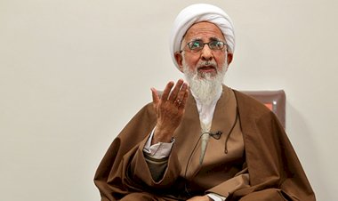 جواد آملي.. من مؤيد لخامنئي إلى شرارة الثورة مَن هو؟