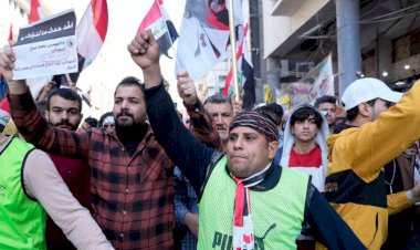 محلل عراقي يكشف مصير الأزمة الاقتصادية في بغداد