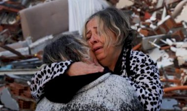 زلزال تركيا وسوريا.. جهود إنقاذ صعبة وتوقعات بتضاعف حصيلة القتلى