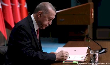 كيف يستغل أردوغان أموال إعادة الإعمار لكسب أصوات الناجين من الزلزال؟