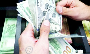 في ظل تراكم المشاكل.. هل تتجه لبنان من الأزمة إلى الكارثة؟ محلل يجيب