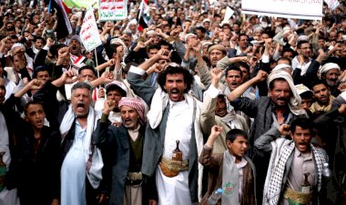 خلافات وانقسامات حادة.. الحوثيون يستبعدون قادة صنعاء وشركاءهم من المحادثات السعودية