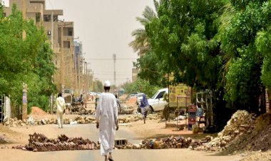 جحيم الحرب.. القذائف تمطر الأحياء السكنية في السودان والشعب يستغيث