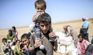 خوف وترحيل قسري.. لاجئو سوريا في لبنان يواجهون المجهول على الحدود