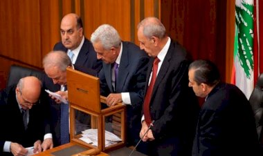 لماذا تواجه لبنان أصعب أزمة سياسية في تاريخها؟