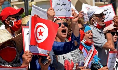 نهاية العشرية السوداء.. 25 يوليو انهيار الإخوان في تونس