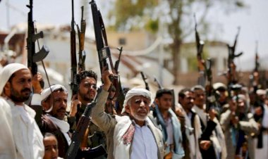 حقوقي يمني:  الحوثي يستخدم المدارس والقطاعات التعليمية لتجنيد الأطفال