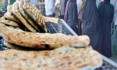 صمت حكومي وغضب شعبي.. هل تشتعل الاحتجاجات الإيرانية مرة أخرى بعد ارتفاع أسعار الخبز؟