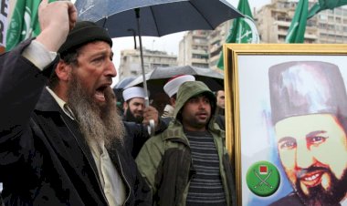 كيف تؤثر أزمات الإخوان الاقتصادية على الجماعة في أوروبا؟ .. خبراء يوضحون