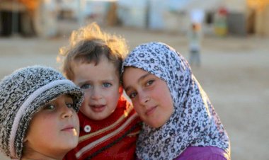 إجراءات بريطانية جديدة مع اللاجئين ومخاوف من اضطرابات اجتماعية