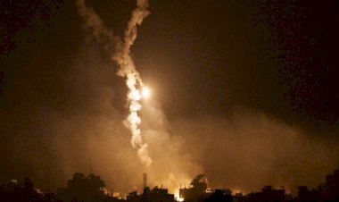 كواليس الهدنة.. كيف وافقت إسرائيل على وَقْف إطلاق النار المؤقَّت في غزة؟