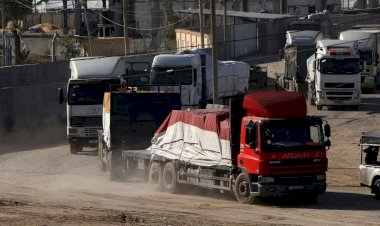 شاحنات تجارية لأول مرة في غزة منذ 7 أكتوبر.. ما آخِر التطورات؟