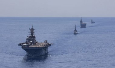 محلل يمني: ‏الاستفزازات المتكررة لميليشيات الحوثي في البحر الأحمر تشكل خطراً على المنطقة والعالم