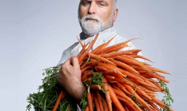 خوسيه أندريس طاهي الإغاثة الذي شق البحر لغزة.. من هو ؟