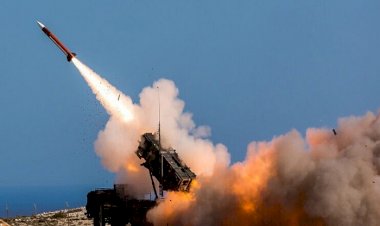 عملية الدفاع عن النفس.. الولايات المتحدة تدمر 7 صواريخ و3 طائرات مسيرة للحوثيين