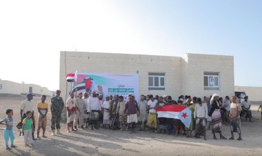 الإمارات مكرمة لـ ميون .. نشطاء يمنيون يشيدون بمساعدات الإمارات في الجزيرة الجنوبية