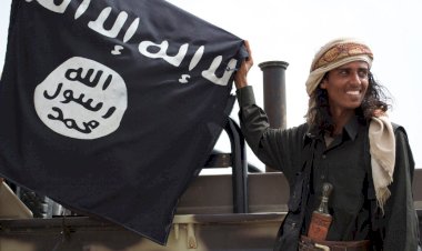 إرهاب القاعدة يضرب أبين اليمنية.. ماذا يحدث؟