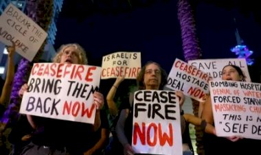 حماس توافق سرًا على صفقة الرهائن وتلقي بالكرة في ملعب إسرائيل.. هل تتوقف حرب غزة؟