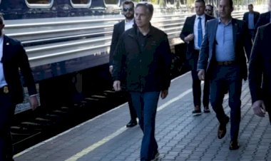 في أول زيارة رسمية بعد إقرار التمويل.. بلينكن يصل أوكرانيا برسالة جديدة