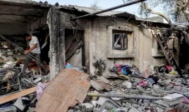 إسرائيل تتحدى المجتمع الدولي.. قصف عنيف على رفح وانسحاب جزئي من الحدود مع مصر