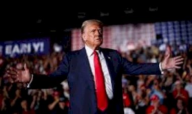 برقصة مثيرة للجدل.. ترامب يحتفل مع أسرته وسط أنصاره بعد إعلان فوزه بالانتخابات