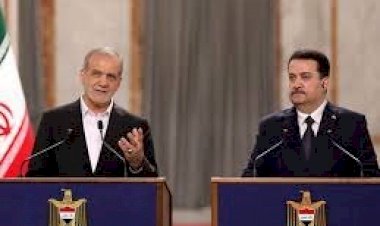 رئيس وزراء العراق يصل طهران لإجراء محادثات مع المسؤولين الإيرانيين