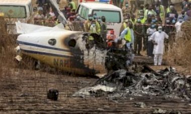 تحطم غامض واستهداف استراتيجي.. هل أصبحت قاعدة وادي سيدنا مخترقة